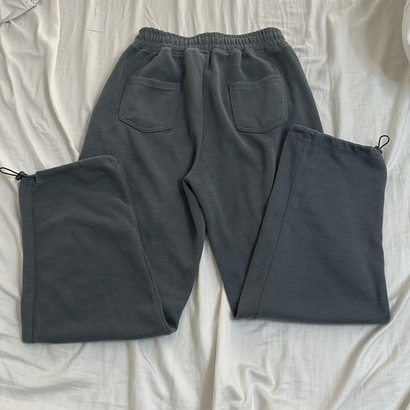 grey halara sweatpants - Picture 2 of 4